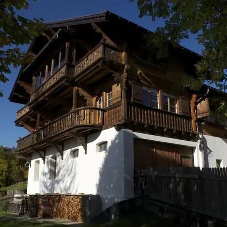 Stylish Traditional Prázdninový dům